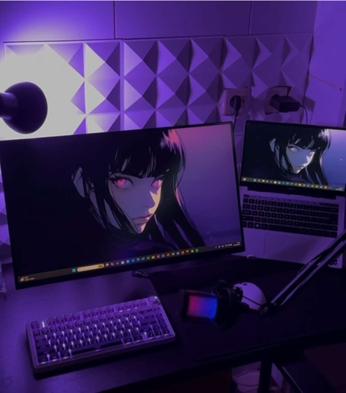 cinematic duluu📸 #desksetup #progress #setupgaming #setuplaptop #setupinspiration #techtok #inspirasi #fouryoupage #setupminimalist 