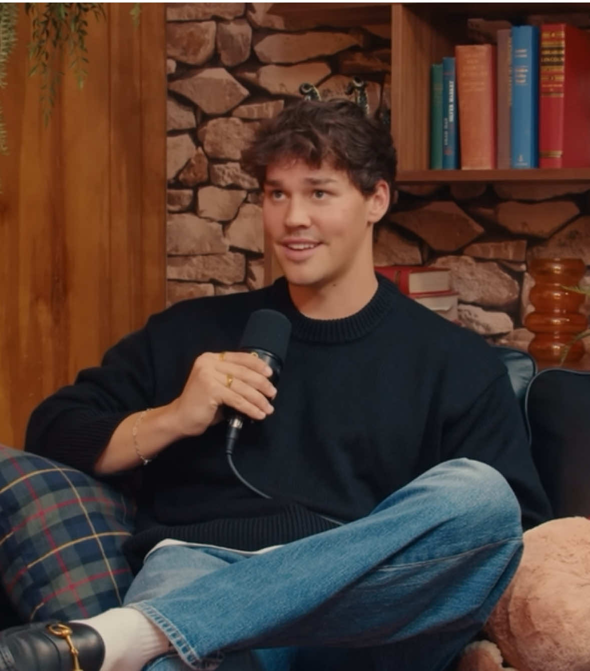 Noah talking about acting mentors on Jake Shane’s podcast!! #noahbeck #fyp #foryou @noah beck 