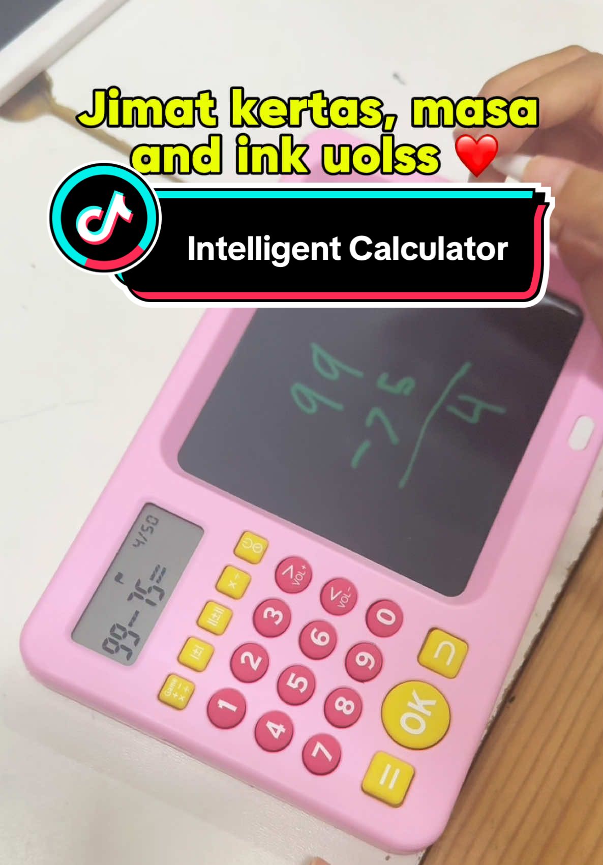 Replying to @Aida Salihan 2 in 1 ye. Boleh buat jalan kerja terus dekat sebelah. Tak payah cari kertas dan pen dah. Hehe. #calculator #calculatortablet #intelligentcalculator #lcdcalculator #musthaveitem #kidseducationaltoys #kidseducationaltoys 