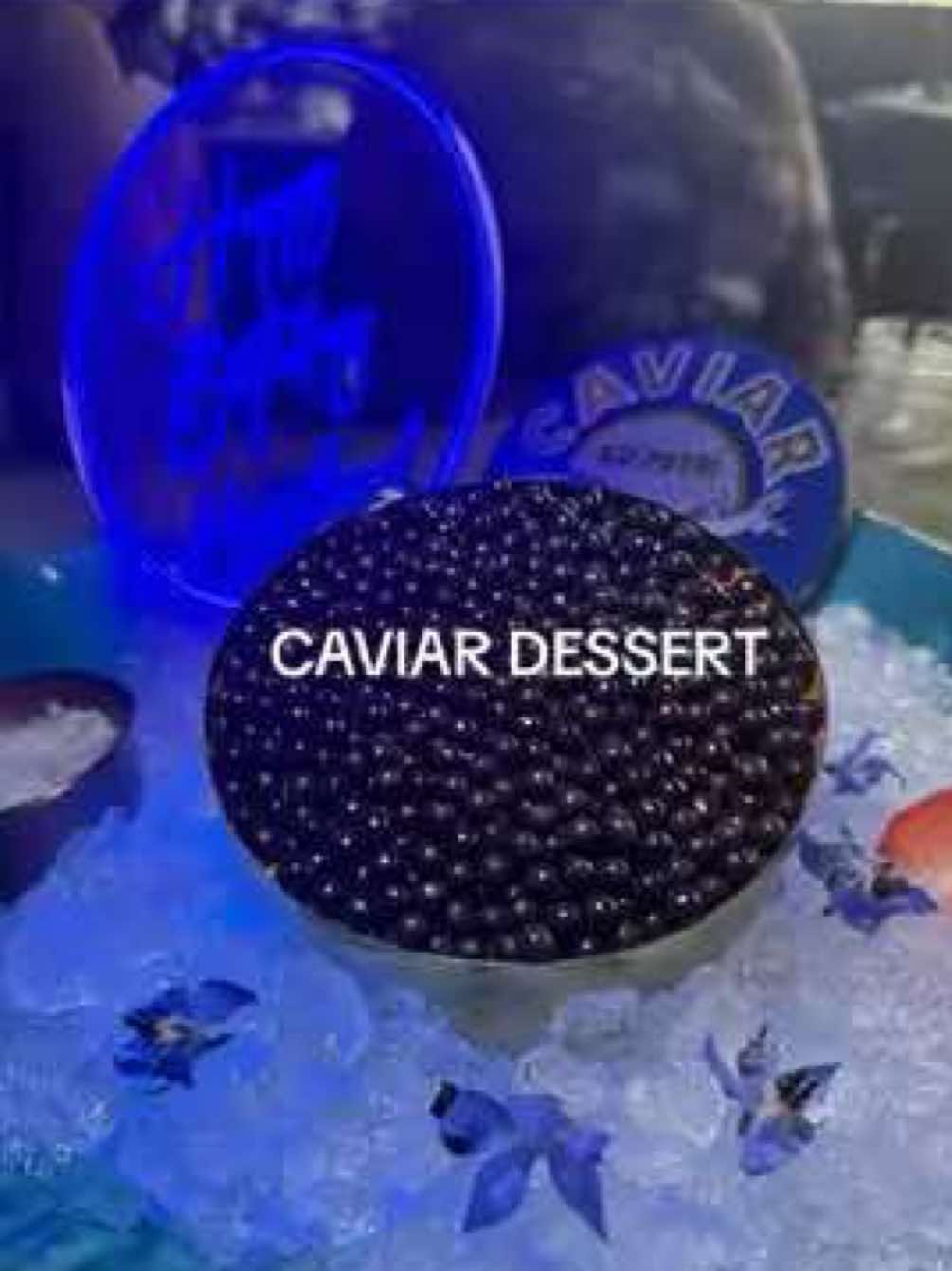 I can't get over how amazing this was 🖤 #caviar #blackcaviar #dessert #caviardessert #tiramisu #thaitea #bluepearl #statenisland #restaurant #restauran 