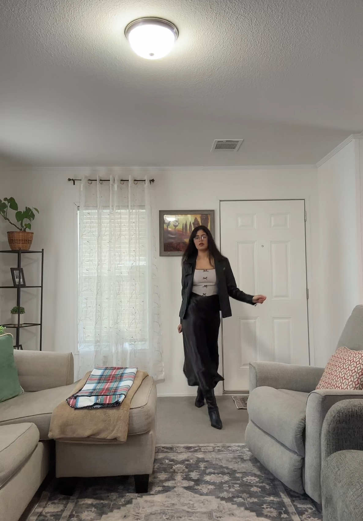 Another one but with my jacket lol #fypシ #dance #ballet #CapCut #OOTD #jesuslovesyou 