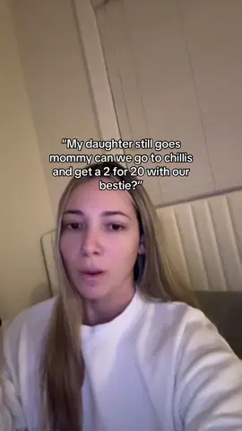 The chillis 2 for 20 literally got my friends and I through our broke college years #fyp #chilis @Chili’s Grill & Bar 