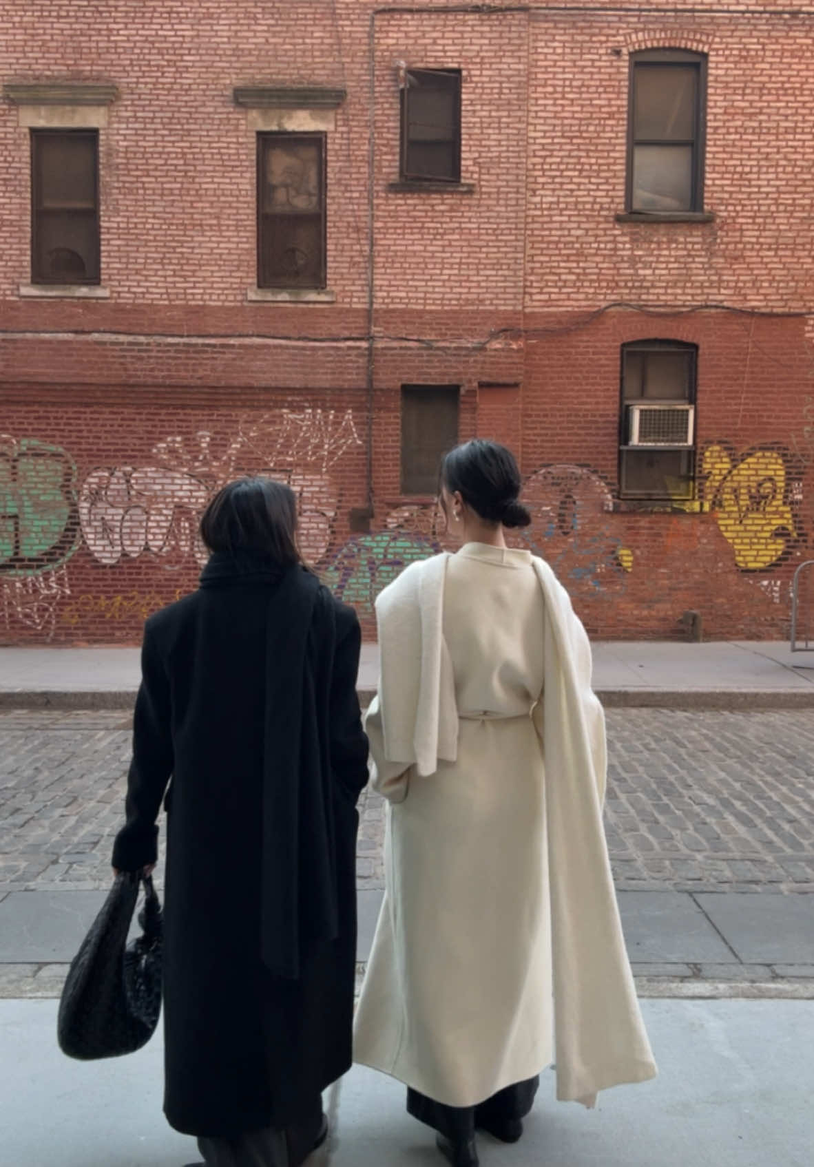 Sunday in Brooklyn @Linh Niller #ootdinspo #fitcheck #inspooutfit #aninebing #blackandwhiteoutfit #allwhiteoutfit #allblackoutfit #inspo #outfitideas4you #outfitcheck #winterfashion 