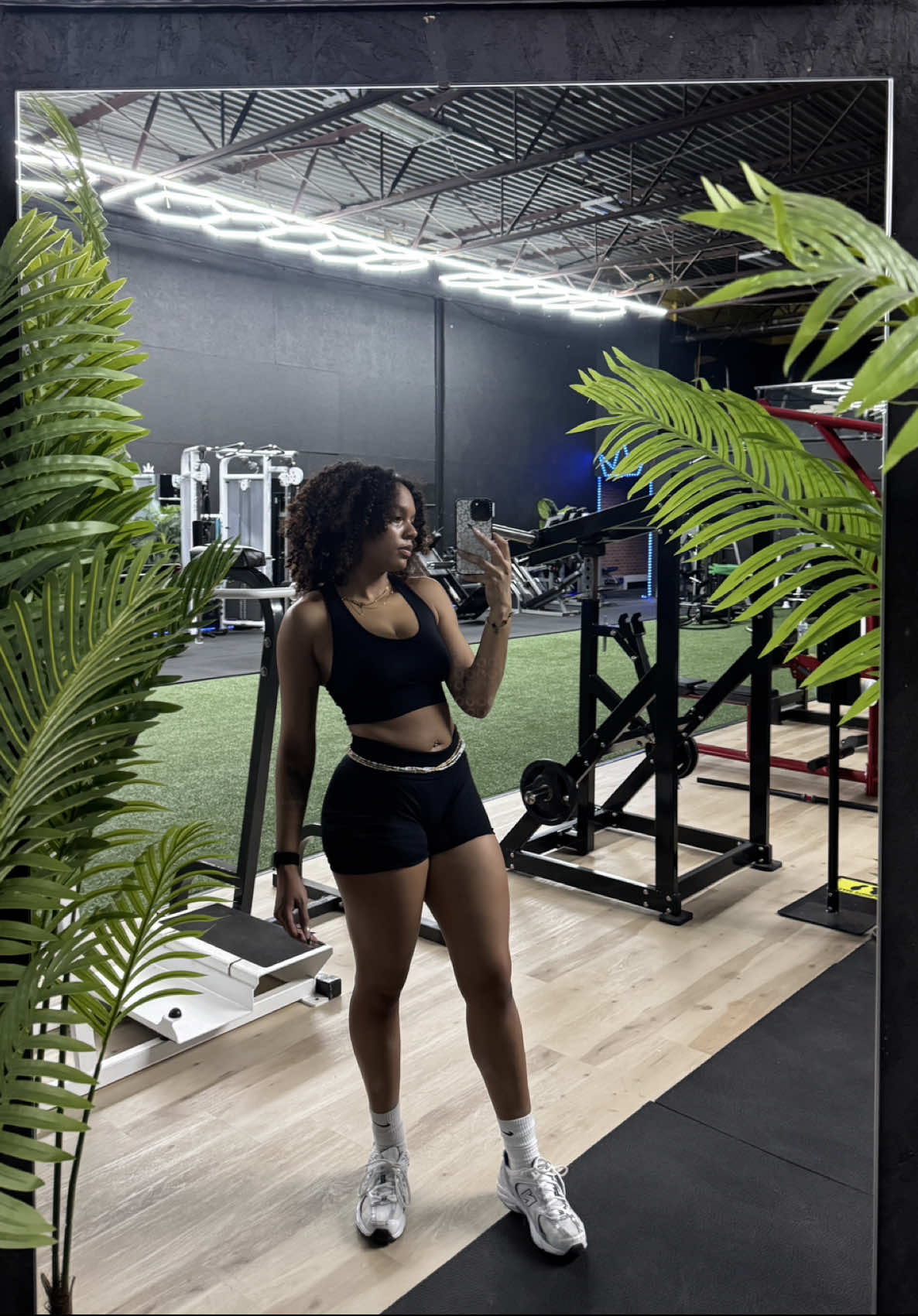 Building the dumpy!!! #fyp #gym #glutesworkout 