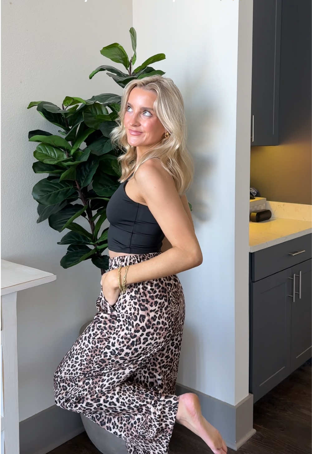 I will be wearing these every day from here on out. Also like 8$! Crazy #tiktokshop #tiktokfinds #OOTD #fashionfinds #outfitfinds 