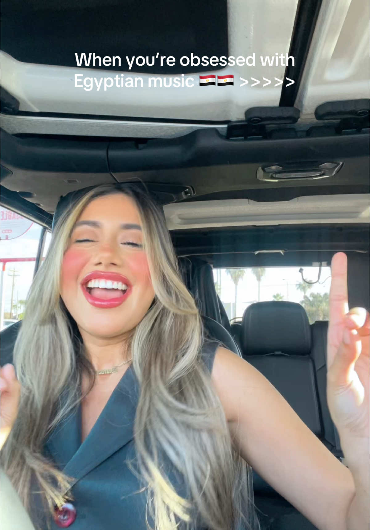 lemme know what other Egyptian songs I should listen to!! 🇪🇬🇪🇬🇪🇬🇪🇬 #arab #arabic #egypt #habibi #fyp #satalana #hayati #ArabTikTok #viral