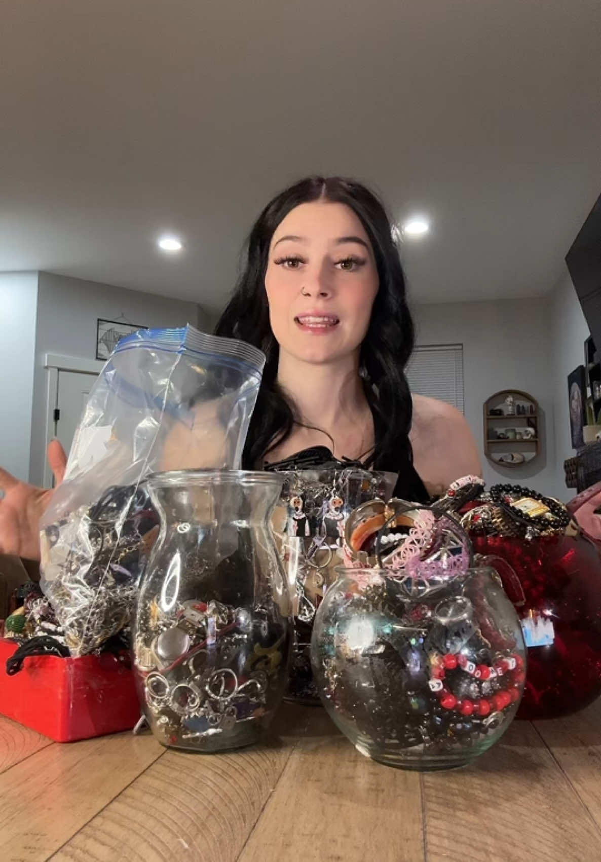 LETS GO THROUGH ALL OF MY NECKLACES! pt 1 😆 #mysteryjewlerygirl #foryewwww #trendingvideo #fyp #jewleryoftheday #OOTD #handmadejewelry #supportsmallbusiness #alt #mysterybox #mystery #jewlery #jar #unboxing 