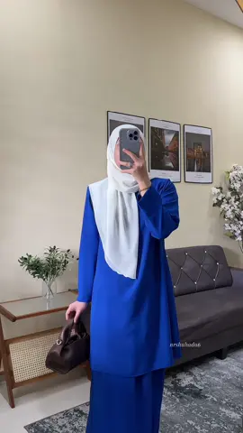 Kita suka la cutting kurung moden ni 🫶🏻 kemas terletak elok je😍💙✨ . #bajukurung #kurungmoden #kurungkosong #kurungmurah #bajuraya #bajukerja #kurunglace 