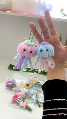 semoga membantu🫶🏻 #keychain #tutorial #kawatbulu #jellyfish #uburubur #fyp 