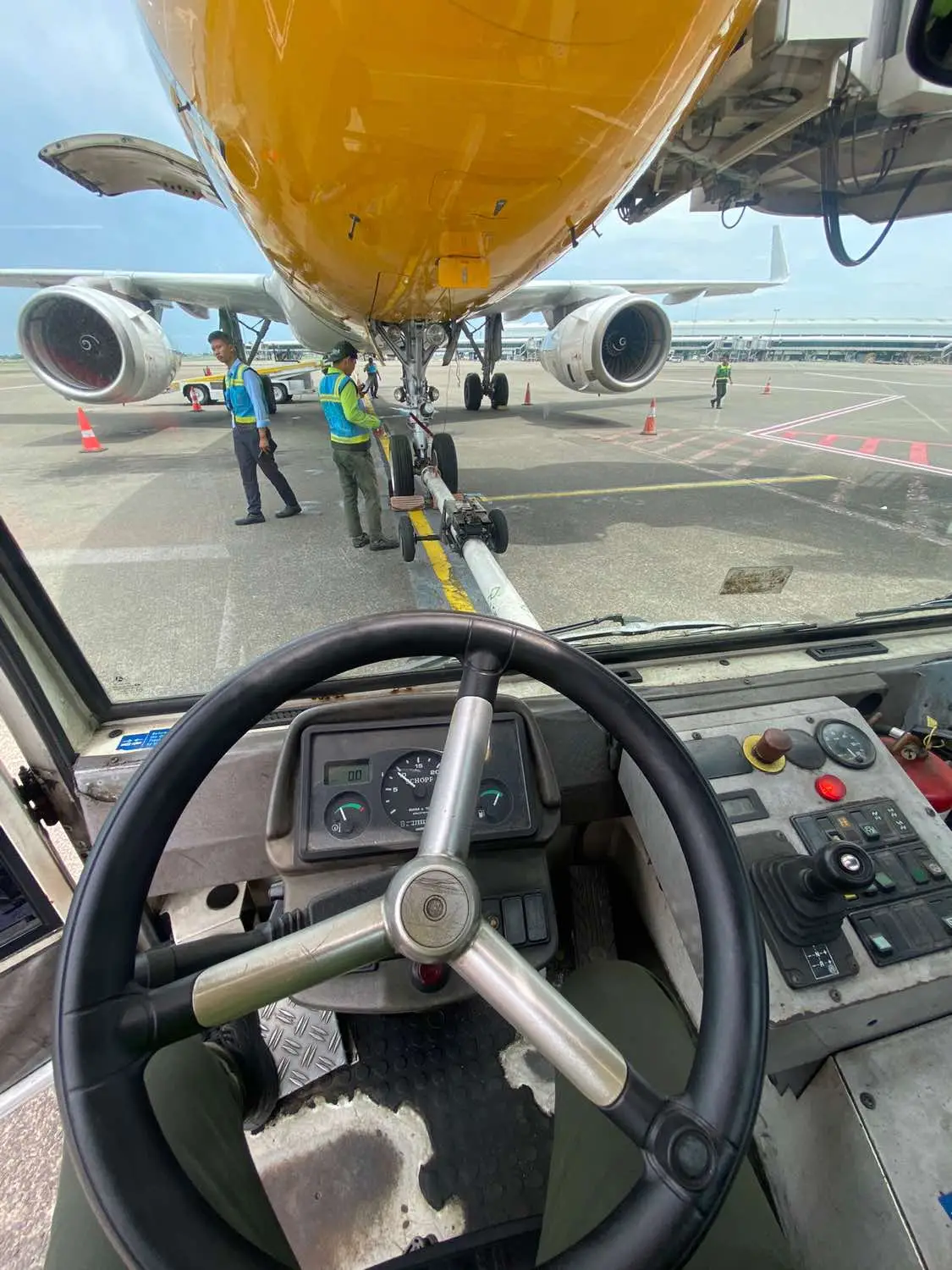 #fyp #groundcrew #rampage #aviationlovers 