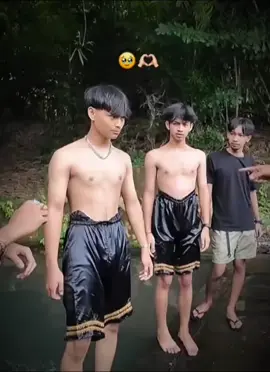 celananyaa ihhh😭🤌 #Vlog #gwsm #luky #reza #jibbs @Jiib🅱️ @luky_reza #garudawisnusatriamuda #fyppppppppppppppppppppppp #gwsmsquad #gwsmoriginalstore #fllwme #likenya #fouryou #4u #xbcyza #edit #garudawisnusatriamuda #gwsmfamily #gwsmlovers👹 #gwsm_editz #fyp #masukberandafyp #lope 