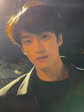 hes so good looking 🧍‍♂️#zhangkangle #01 #183 #chinese #fyp 