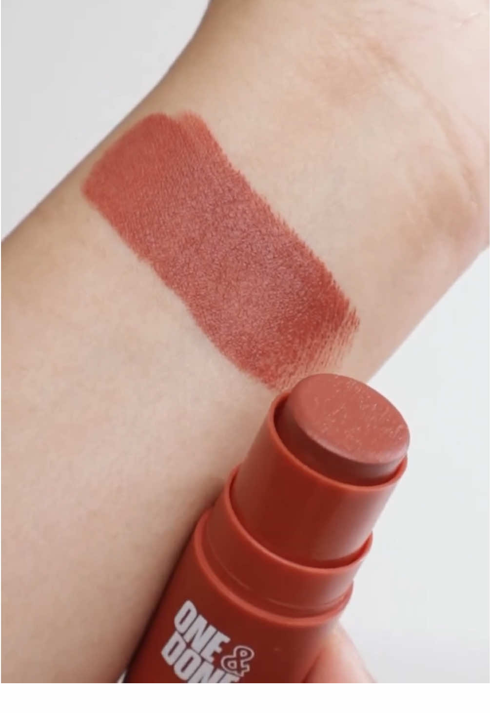 Achieve a radiant, sunkissed look with the #OneAndDone Sticks! 🤎 ☀️ Apply 𝙎𝙪𝙣𝙠𝙞𝙨𝙨𝙚𝙙 to your cheeks and nose for a sunburnt glow ☀️ Glide on 𝘼𝙘𝙝𝙞𝙚𝙫𝙚 to add warmth and depth to the hollows of your face where the sun naturally hits Shop both shades here on TikTok Shop 🛒 #fyp #vicecosmetics 