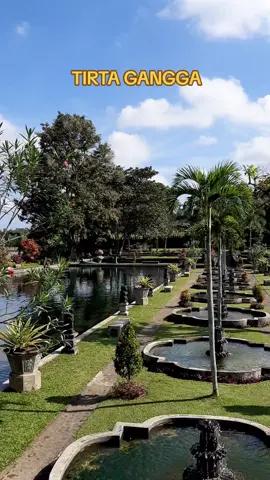 Tirta Gangga adalah salah satu objek wisata favorit di Karangasem, Bali khususnya untuk wisatawan Eropa. Taman Tirta Gangga adalah peninggalan dari Kerajaan Karangasem. #tirtagangga  #bali  #beautifuldestinations  #heritage 