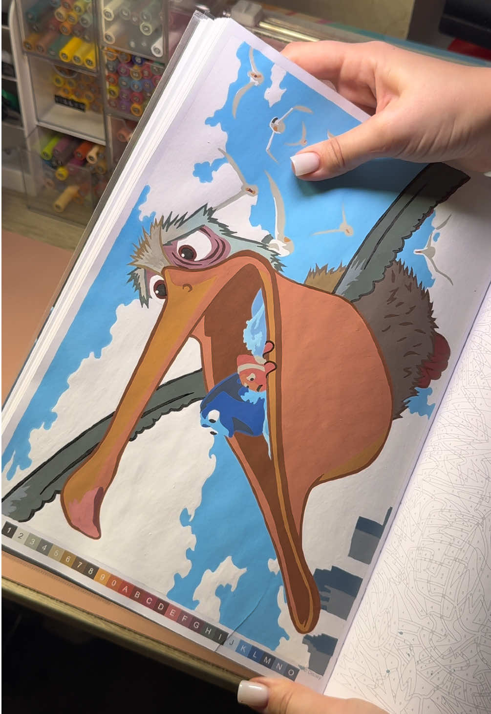 @rustelina  Petites betes ~ 65 #findingnemo #disneycoloringbook #acrylicmarker #inspiration #hachetteheroes 