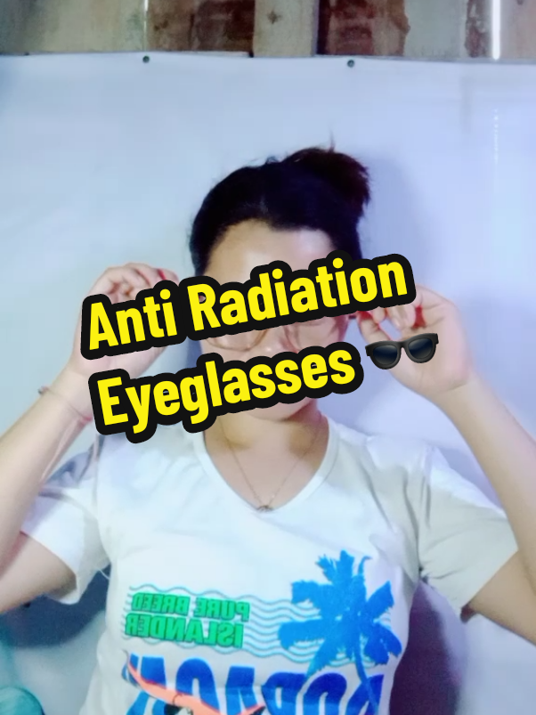 Anti radiation eye glasses ‼️ Click the yellow basket to order 💛  #fyp #legitaffiliate #affiliatemarketing #eyeglasses #eyeglassesfashion #antiradiationeyeglass 