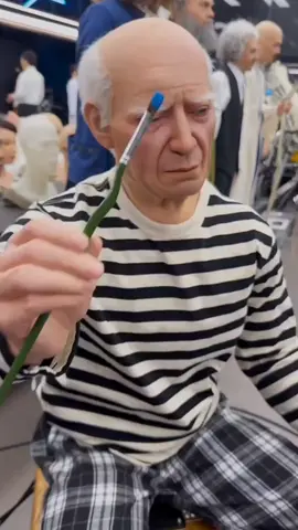 Anyone accumulate2025🤖🤖EX robots?#roblox roblox #f... See more