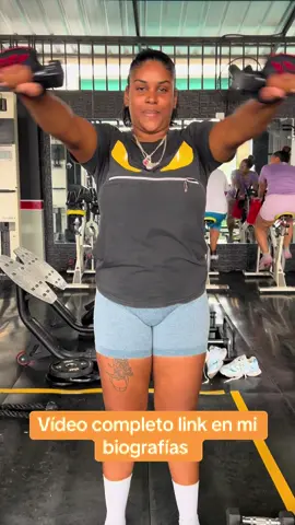 ENTRENAMIENTO DE HOMBRO  SOY TRAVIES FIT  SIGUEME EN IG @traviestrainer VÍDEO COMPLETO LINK EN MI BIOGRAFÍA  #Recuerdos #abdomen #gluteos #gluteostraining #fyp #foryoupage❤️❤️ #ticktock #ticktock #viral_video #ticktokindia🌈 #training #train #parami #parael #parat #traviestrainerrd #traviestraineelabusador #unete #unetealteam #fit #traviesfit #unete #unetealteam #team 