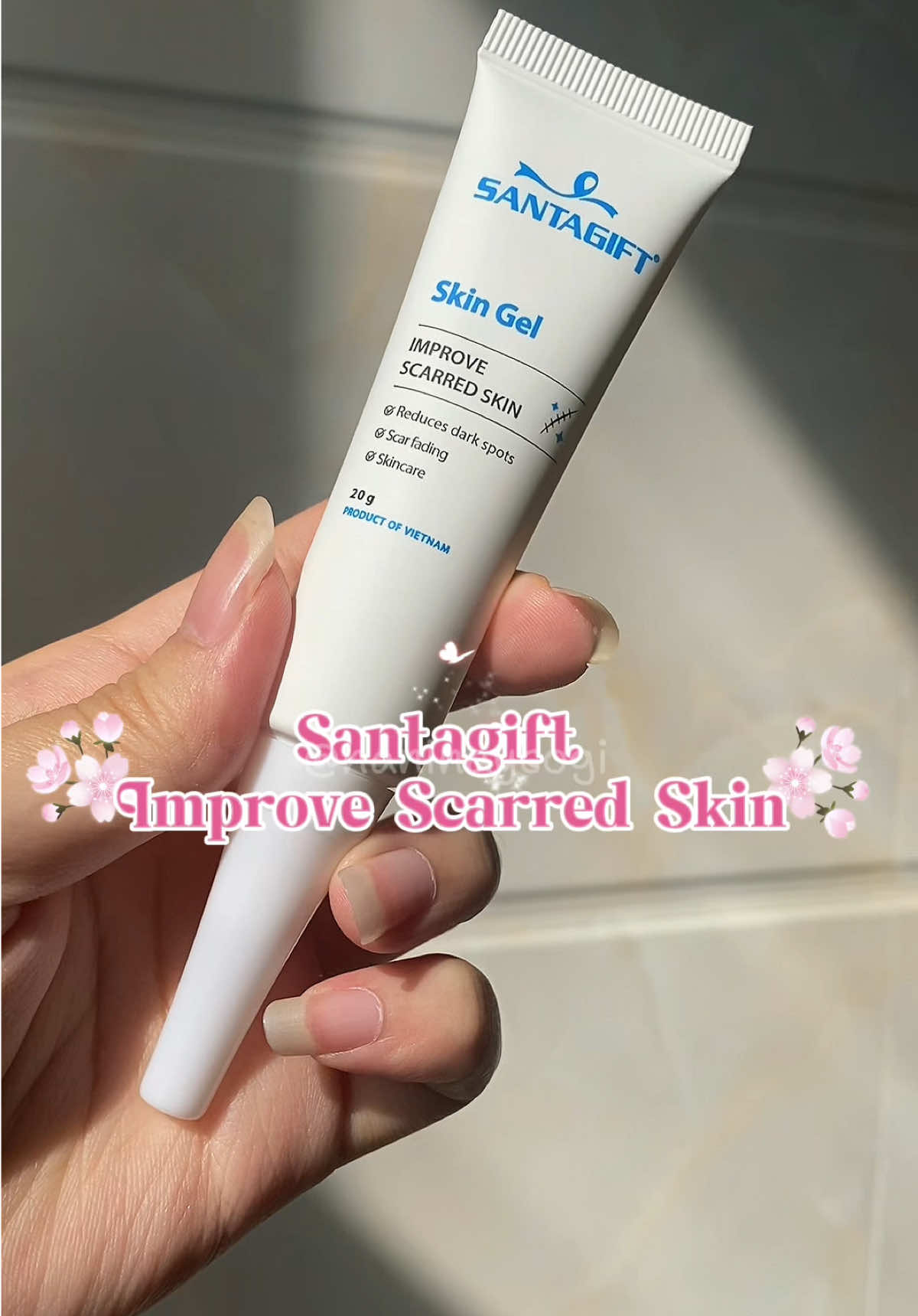 Hổm là Santagift bôi mụn, giờ là bôi thâm sẹo nè mấy nàng ới! #santagift #tiktokmademebuyit #trithammun #thammun #skincare #viral #fyp 