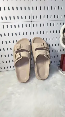 MICHAELA Carved Flatform Sandals 😍 #michael #michaelaph #michaelasandals #sandals #flatformsandals #beachfootwear #sandalsforwomen #beachootd #beachessential #fyp #trendingsandals 