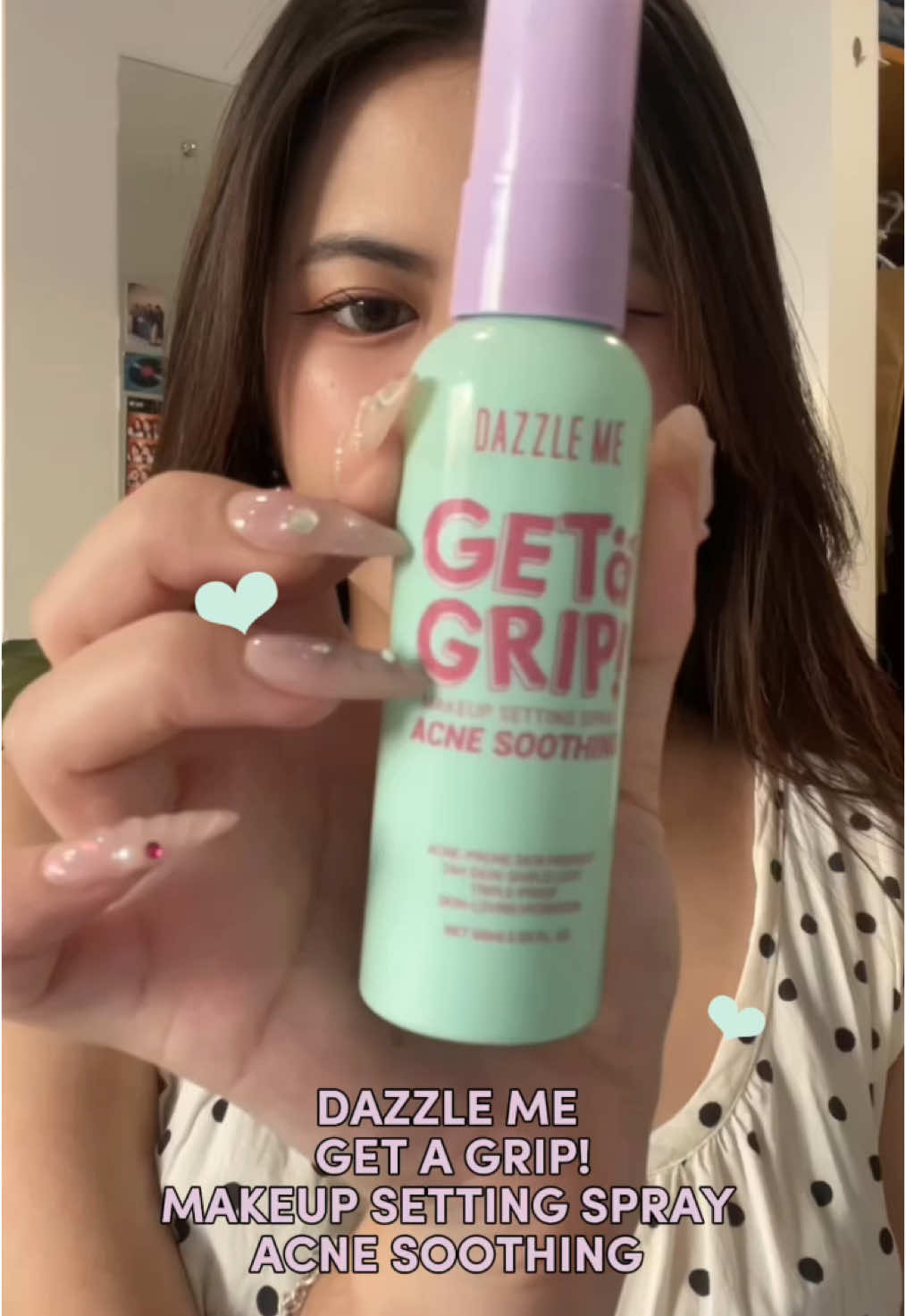 อีกหนึ่งไอเทมที่ควรมีติดกระเป๋า 💜#dazzlemeth#dazzlemebeauty #DazzlemeAcneSpray #getagripmakeupsettingspray #สเปรย์ล็อคเมคอัพแดซเซิลมี
