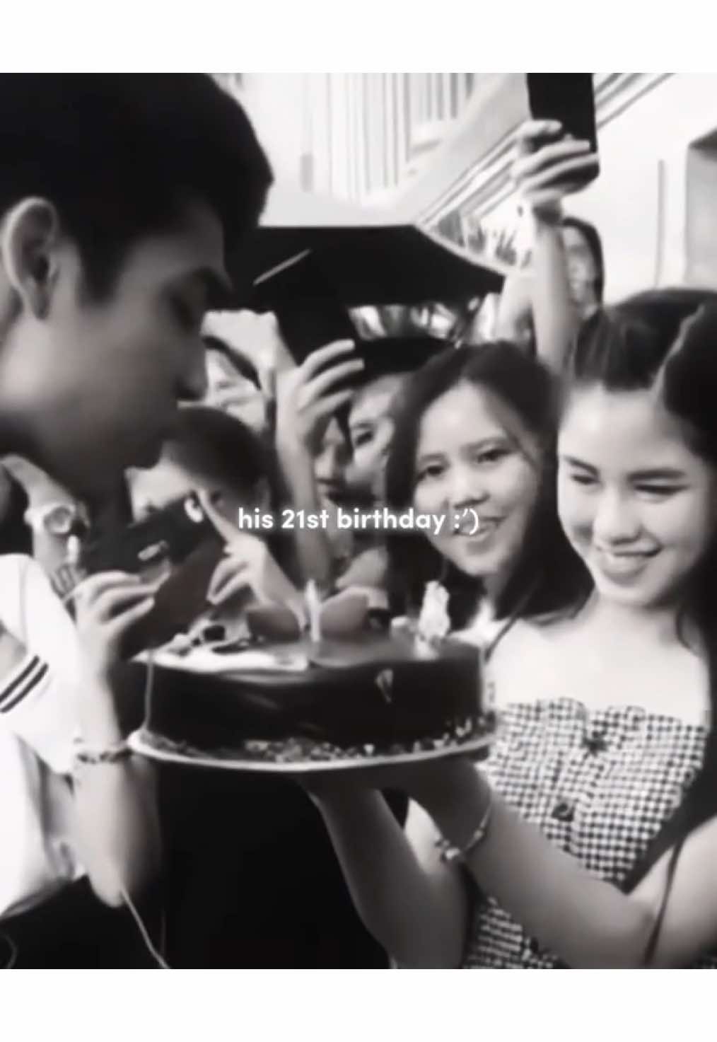 literal na “do you think I have forgotten about you?” 😭🫵🏻 #donnypangilinan #kissesdelavin #donkiss #fyp #trending #viral 