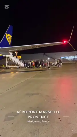 #airport #airplane #plane #ryanair #vol #travel #مطار #مارسيليا #فرنسا🇨🇵_بلجيكا🇧🇪_المانيا🇩🇪_اسبانيا🇪🇸 #سفر #fyp #explore 
