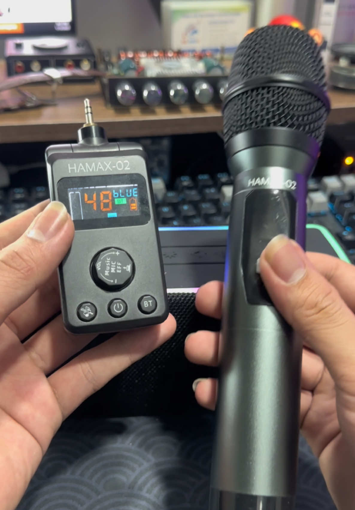 Mic karaoke hamax . Hát karaoke loa blutooth cực dể dàng #mic #karaoke #michamax #quangloistudio #hamax01 #hamax02 