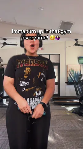 What about you?! 👀💪🏼 #gym #Fitness #jumprope #jumpropeworkout #cardio #fun #turnup 