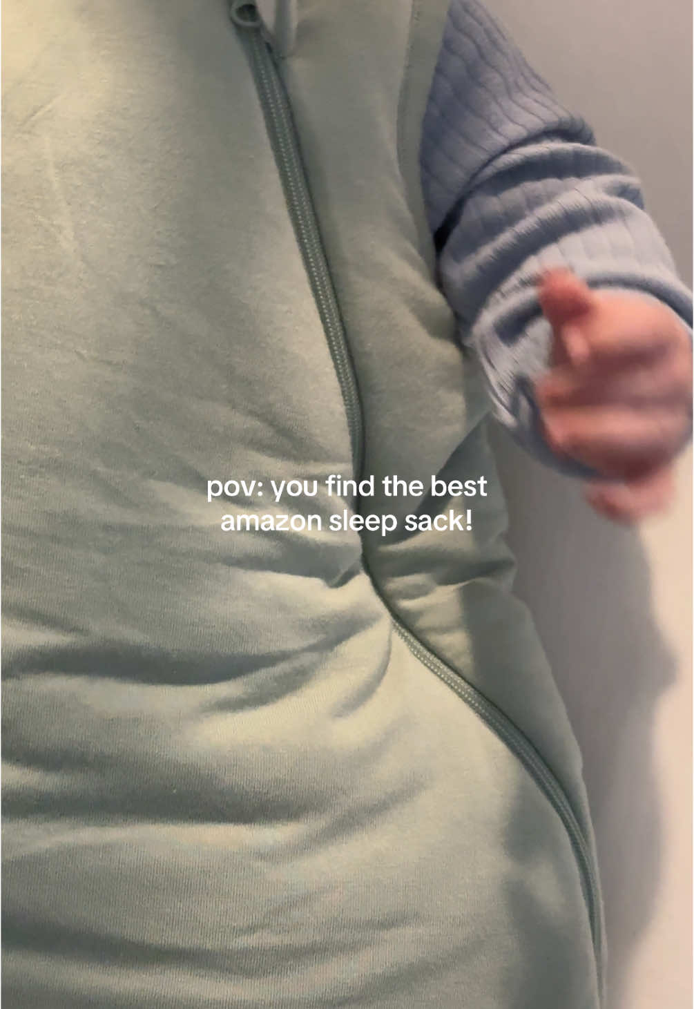 This sleep sack is a GREATTT dupe for a lot of expensive brands! The quality is amaaazinggg🫶🏼 he slept SO WELL yesterday! #babymusthaves #amazonbabymusthaves #amazonfinds #babyproducts #sleepsack #amazonsleepsack #babysleepsack #creatorsearchinsights 