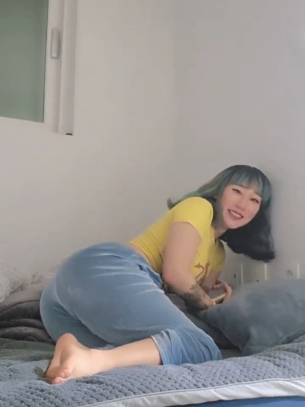 코기 리액션하면 다이어트 됨 껄껄 감사합니다. #corgi #reaction #live #tiktok 