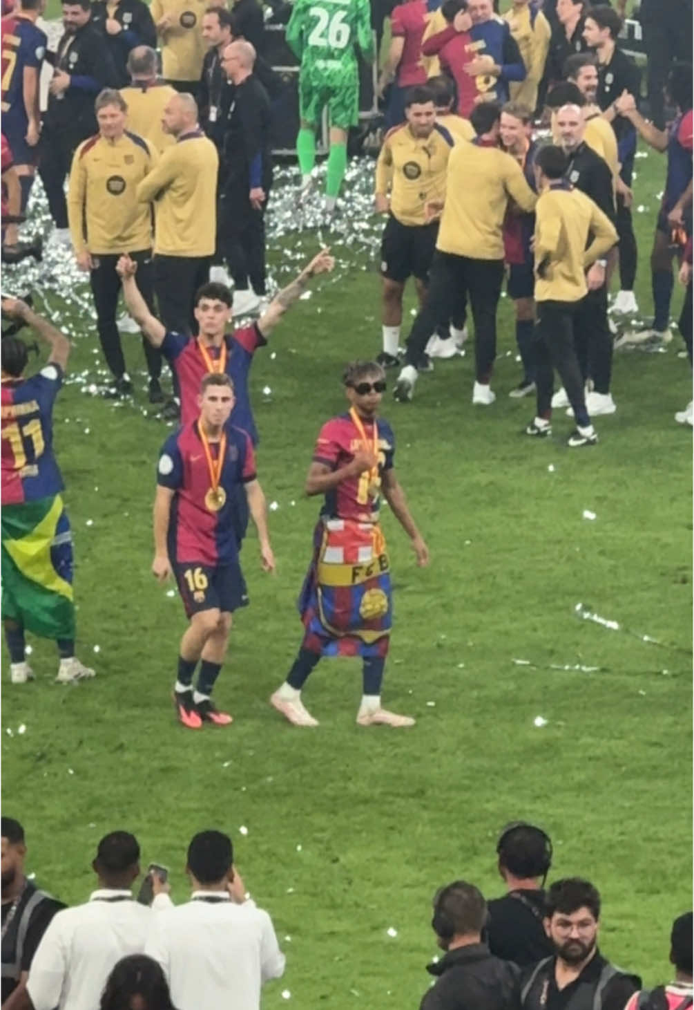 The next goat🐐 #barcelona #barca #lamineyamal #yamal #spain #dance #lamin  #football #ElClasico #brasil🇧🇷 