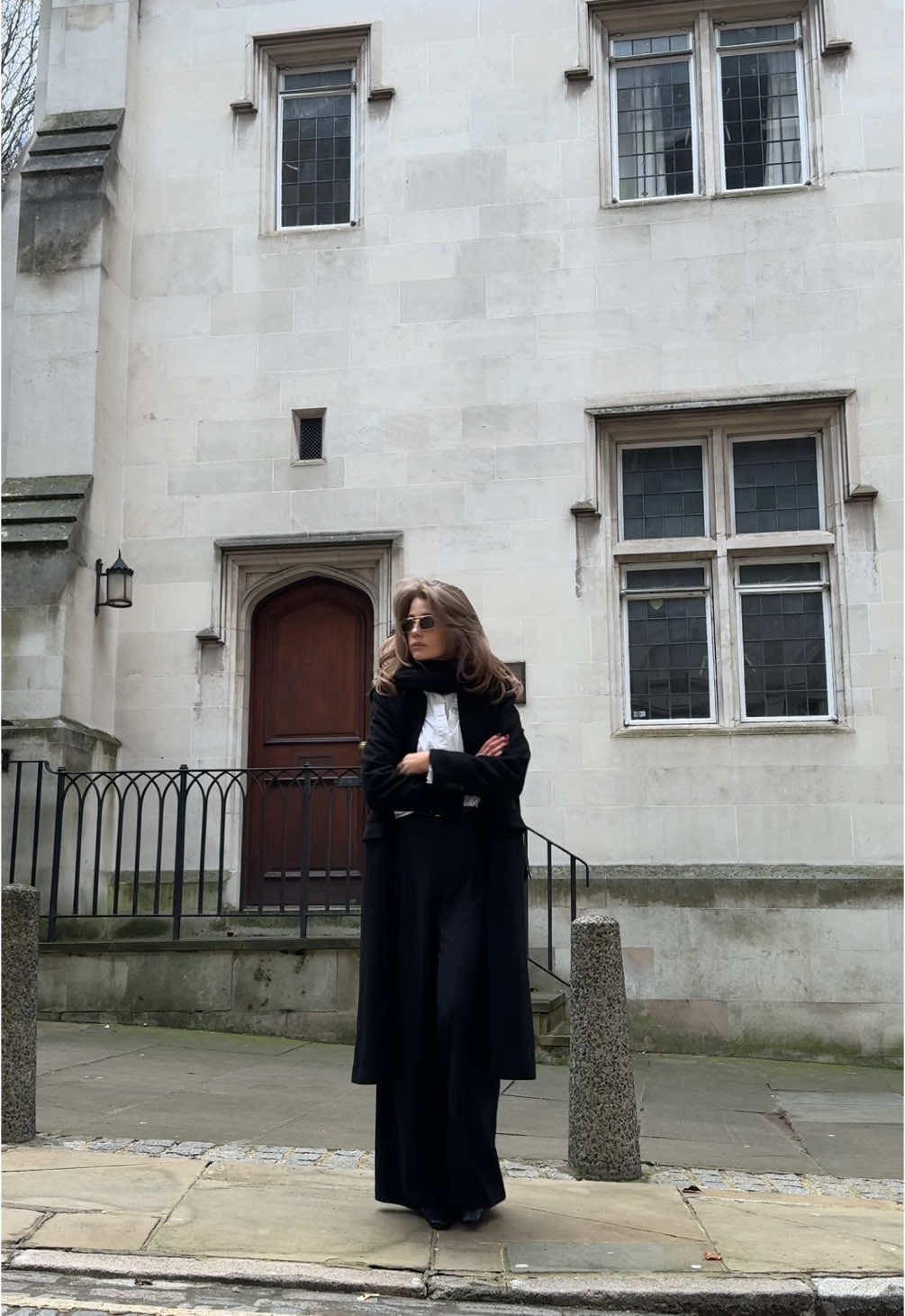 Slow winter morning routines 🤍❄️🕵️ #wintermorningroutine #morningroutine #morninginmylife #officeoutfit #dayinmylife 