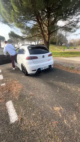 🇷🇪🇷🇪🇷🇪 #pourtoi #fyp #tdi #reprog #seat #brrr #3xxhp ##pourtoii 