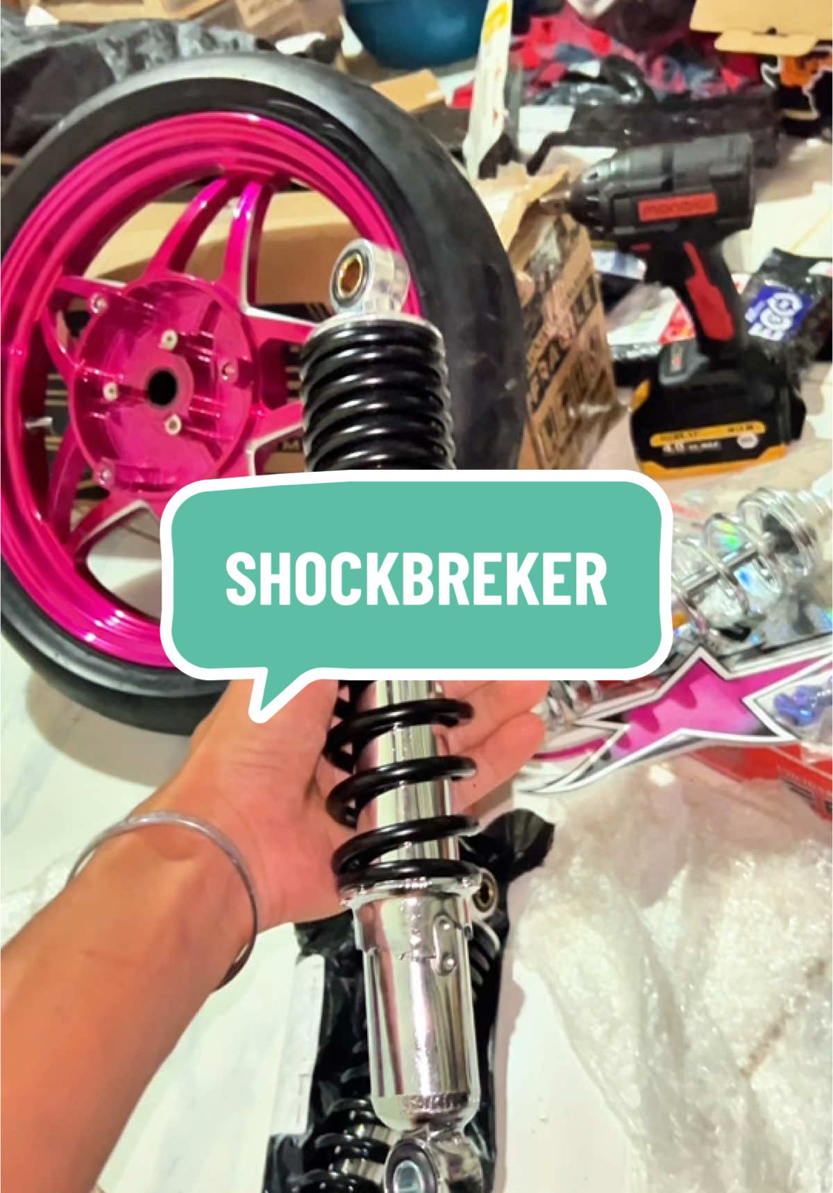 1 Pasang Shock Belakang Motor Bebek#shock #shockbelakang #shockbreaker 