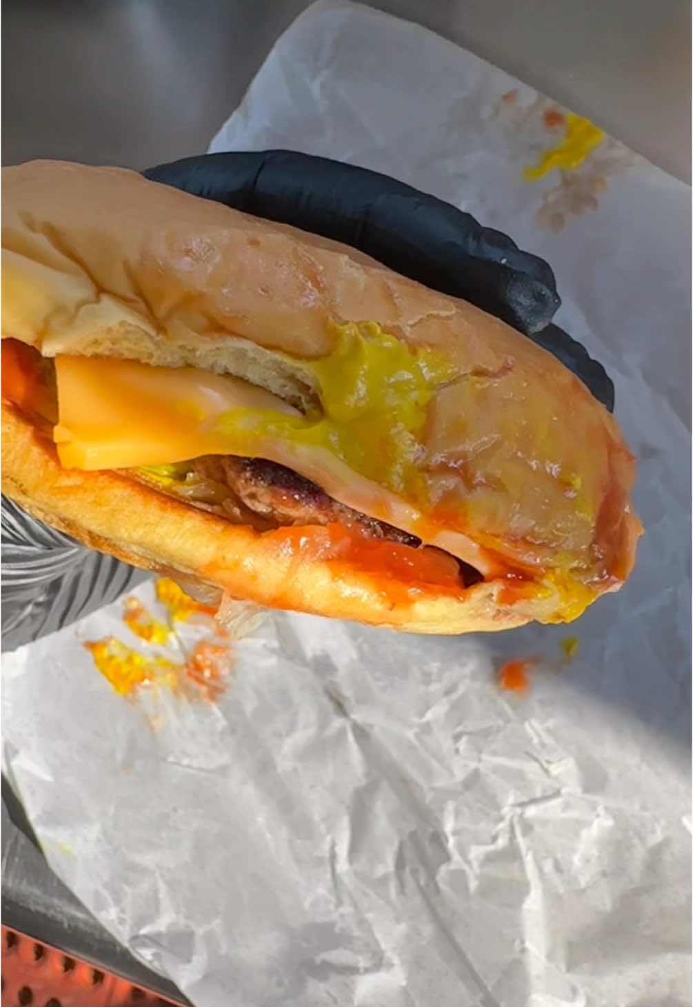 McDonald’s cheeseburger exact replica!#pov #smashburger #foodtruck #howitsmade #cheeseburger #mcdonalds 