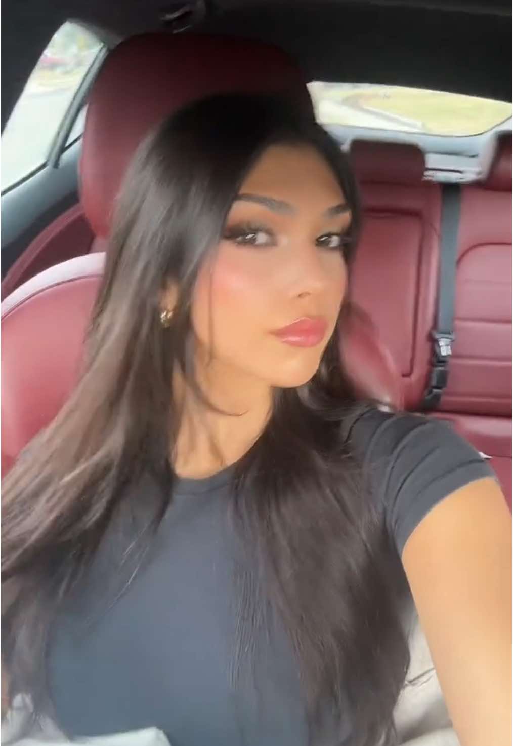 Gorgeous glam by @brushed 😍😍