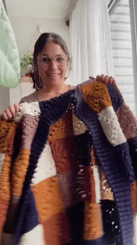 There’s a good reason why this cardigan’s name is Never Off 😏 #crochet #crochetcardigan #crochetersoftiktok #crochetgranny #grannysquares 