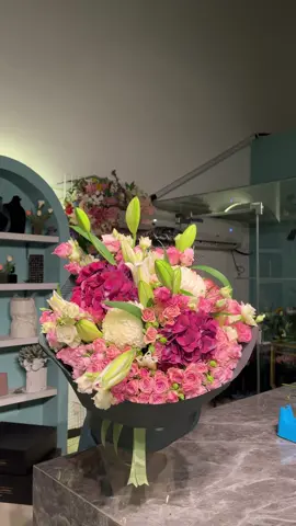 #مئه_ورده #باقات_ورد_طبيعي #ورد #بوكيه_ورد #جمال #ذوق #تنسيقات #هدايا #لايك #كومنت #اكسبلور 