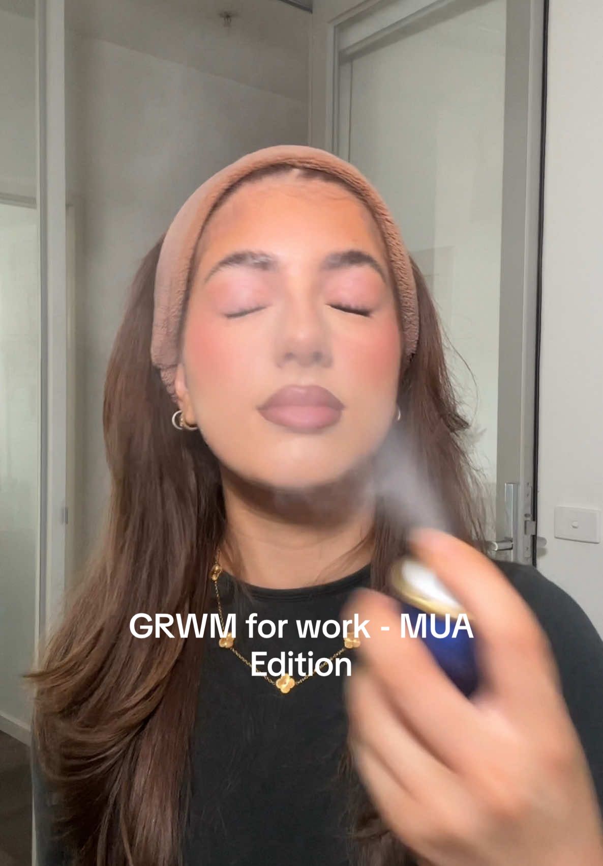 GRWM - Work Edition (+ my Kylie Skin tint review)🫶🏻 @Kylie Cosmetics @patrick ta @Huda Beauty @SHISEIDO #getreadywithme #workgrwm #makeuptutorial #makeuptips #lipcombo #makeupartist 