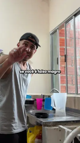 Shake pra falso Magros 😅 #musculacao #GymTok #gym #falsomagro #motivation 