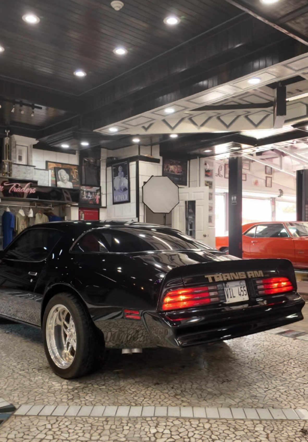 What do y’all think of the roar of this bada$$ 1978 Pontiac Trans Am with a Bulter Performance built 462?  #classics #cars #classiccars #pontiac #transam #pontiactransam #mopar #bulterperformance #built #pontiacpower 