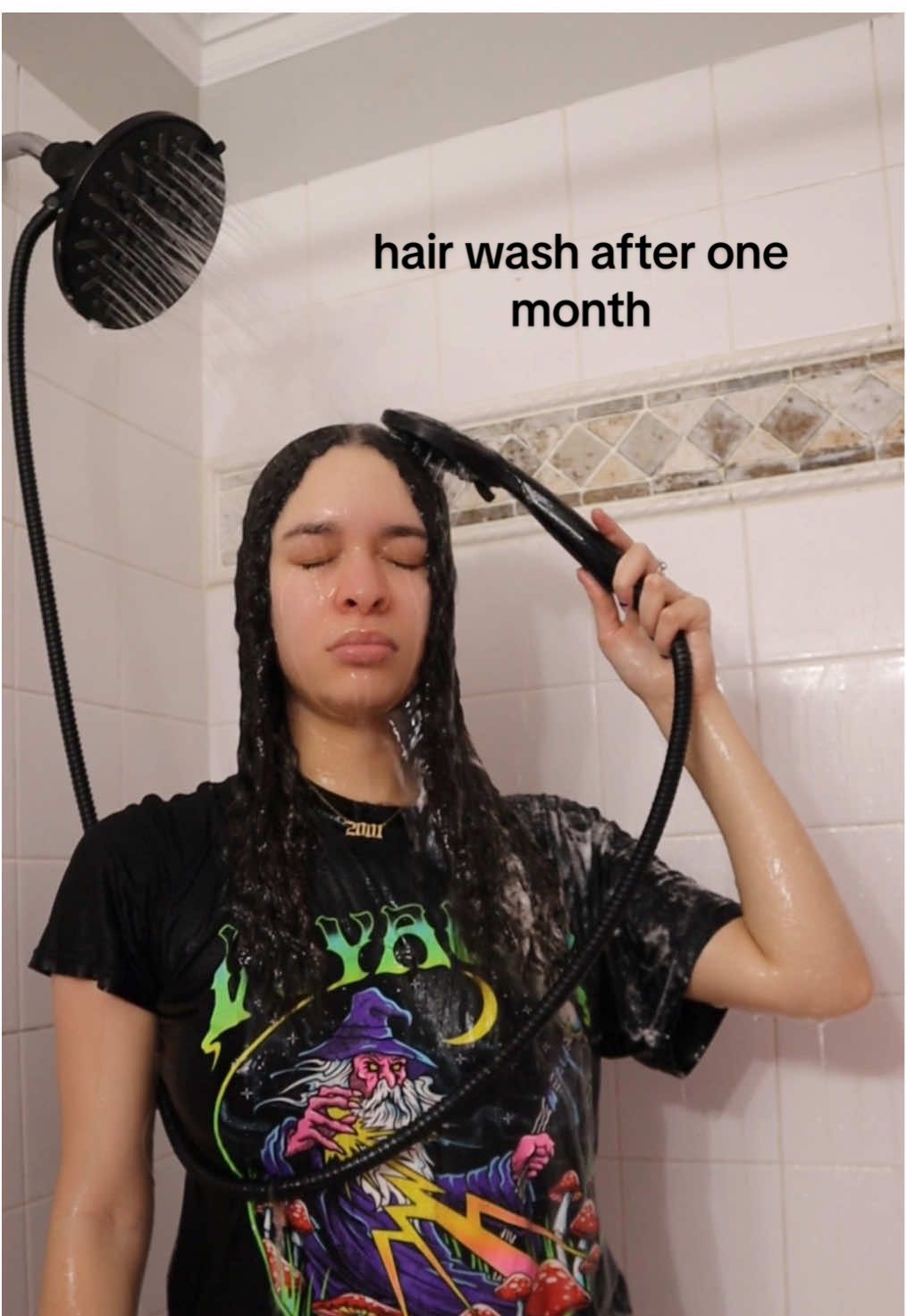 washing hair after a month! straight to curly🫧 products: @Carol’s Daughter @BounceCurl @Camille Rose @TPH BY TARAJI @Rizos Curls #washday #hairwash #curlyhair 