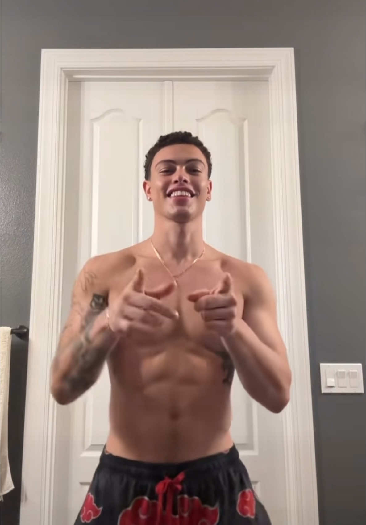 #x #nickyjam #trend #dance #viral #fit #fyp #Fitness #DtMf #badbunny #motivation #fitnesstips #narutouzumaki #narutoshippuden Nicky Jam X