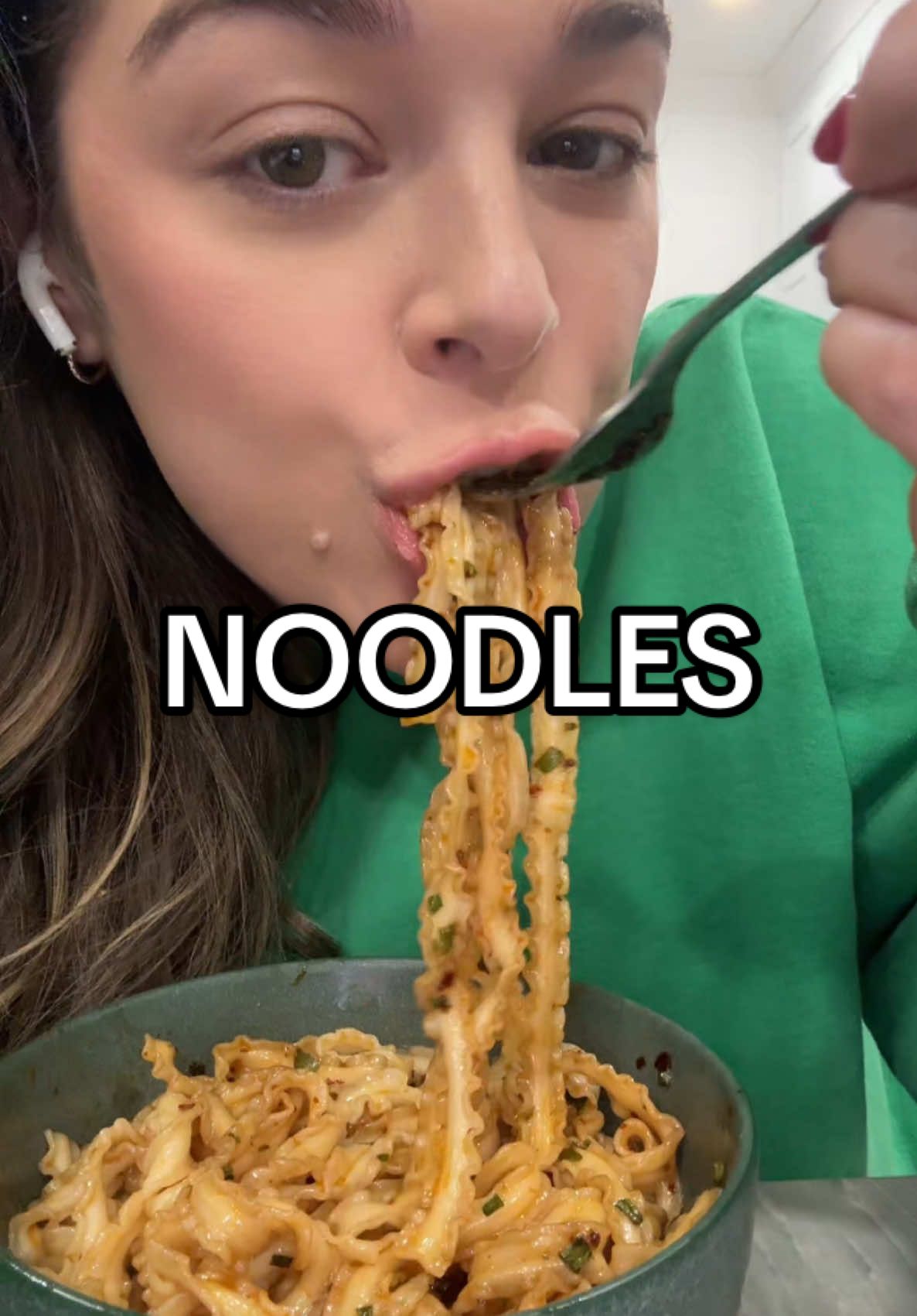 Trying the Fly By Jing sweet & spicy noodles, and WOW — the flavor is next level! 🔥🍜 A little sweet, a little kick, and totally worth it. Who’s tried these?! #FlyByJing #SweetAndSpicy #NoodleLover #QuickMeals @FLY BY JING 