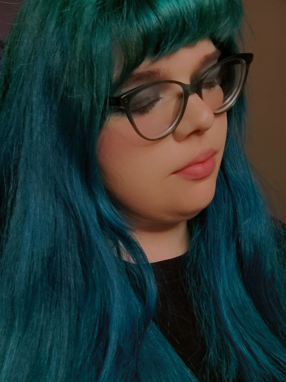 my favorite color  I love this song 😍  #lunartides #hair #greenbluehair #fyp #doit 