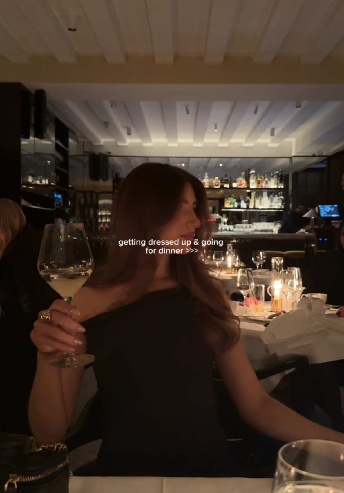 wanna get dressed up & go for pasta? yes pls 🍝✨ #girlsnight #girldinner #bffdate #bestiegoals #mayfair 