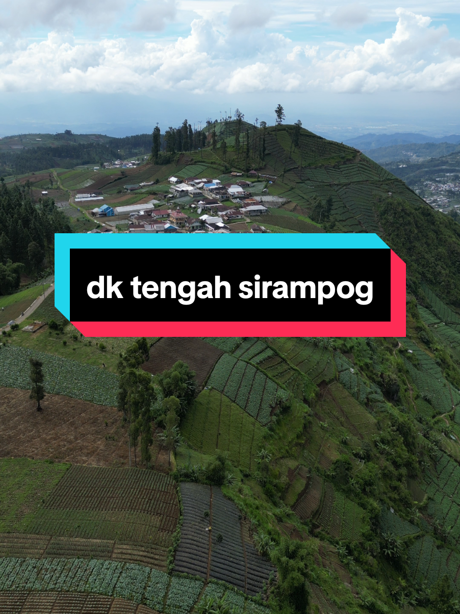 Membalas @sofiyatunafifah17 dukutengah sirampog #vlogdesa #bumiayu #dronecinematic #bumiayu #fypシ #fyp #foryoupage #sirampog #brebes #dji 