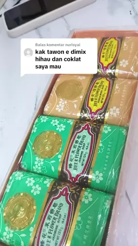 Membalas @nurisyai terimakasih kakak🙏🏻 sabun bee n flower import #sabun #sabuntawon #sabunmandi #import #madeinchina #kemejakoe 