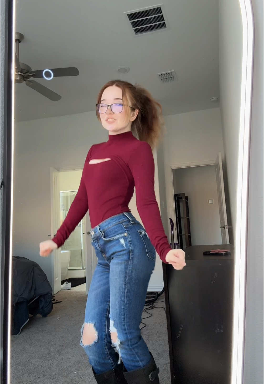 LockJaw! Me When I find Girls to Bond with over Clothes and Drinks with! What are Some Things You like? #dance #dancing #friends  #outfitinspo 